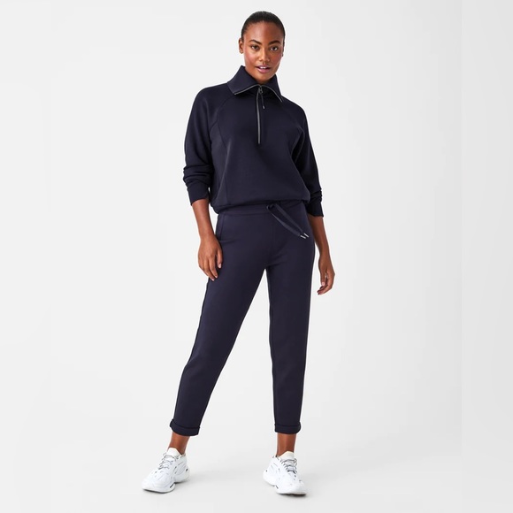 🧡 Spanx AirEssentials Tapered Pant - classique navy - Picture 1 of 5